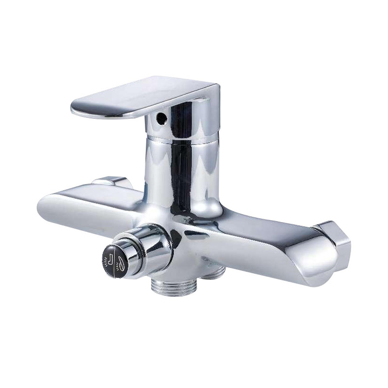 يبتكر تصميم صنبور دش الحمام